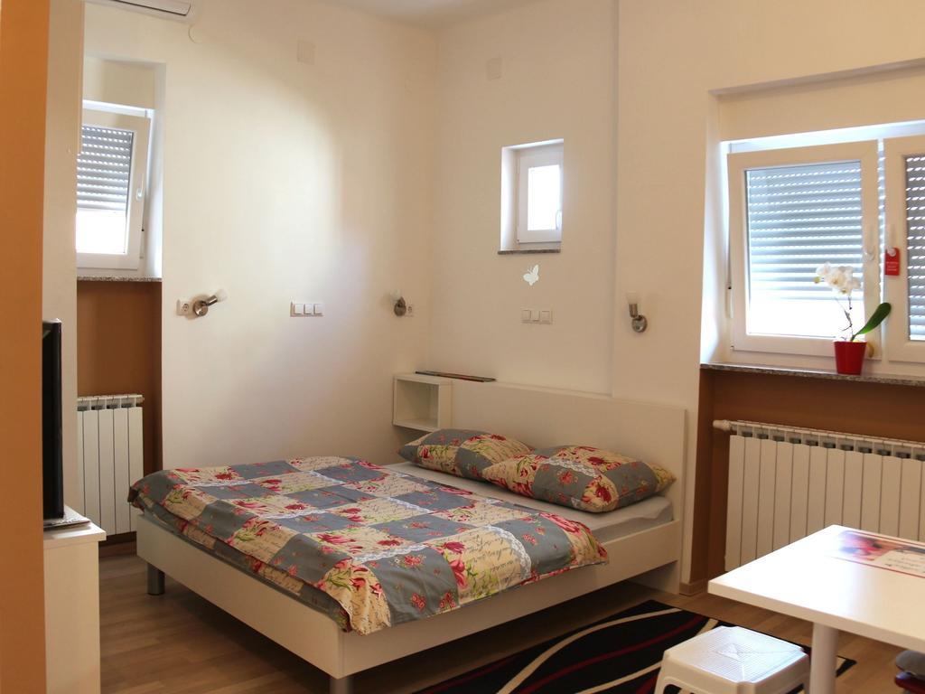 Apartmani Nighty Night Zagreb Chambre photo