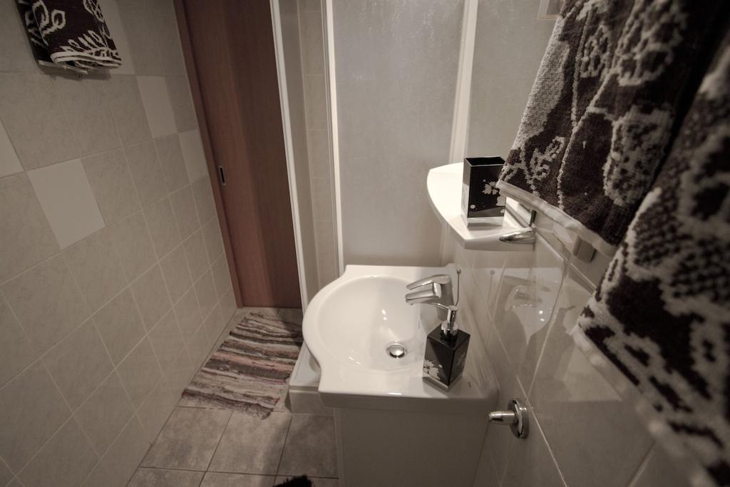 Apartmani Nighty Night Zagreb Chambre photo